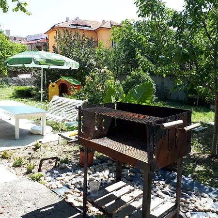 Гостевой дом Sunny House *